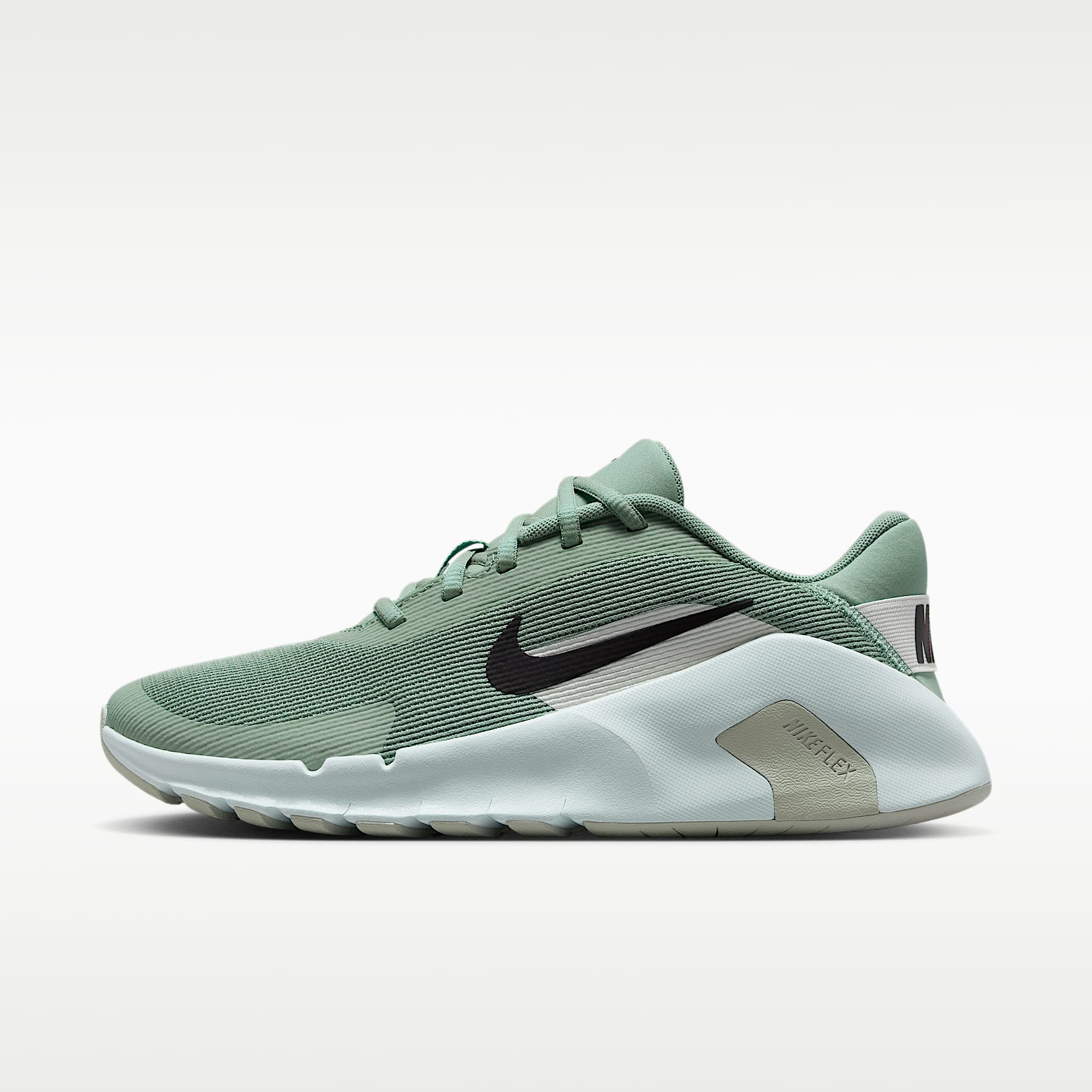 Nike Flex Train Women's Workout Shoes. Nike BG